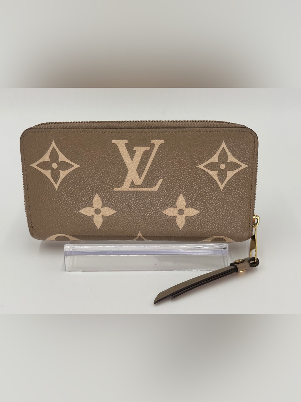 Louis Vuitton Bi Color Empriente Taupe/Cream Monogram Zippy Wallet w/Entrupy COA - Picture 2 of 14